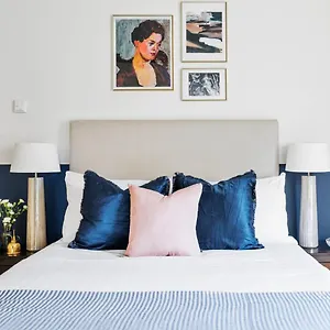 Hoxton Square - Urban Haven Apartment