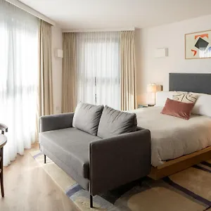 Rockwell East-tower Bridge Hotell