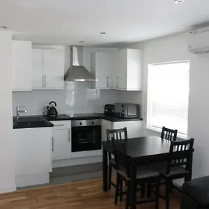 Modern In Trendy Dalston Apartment