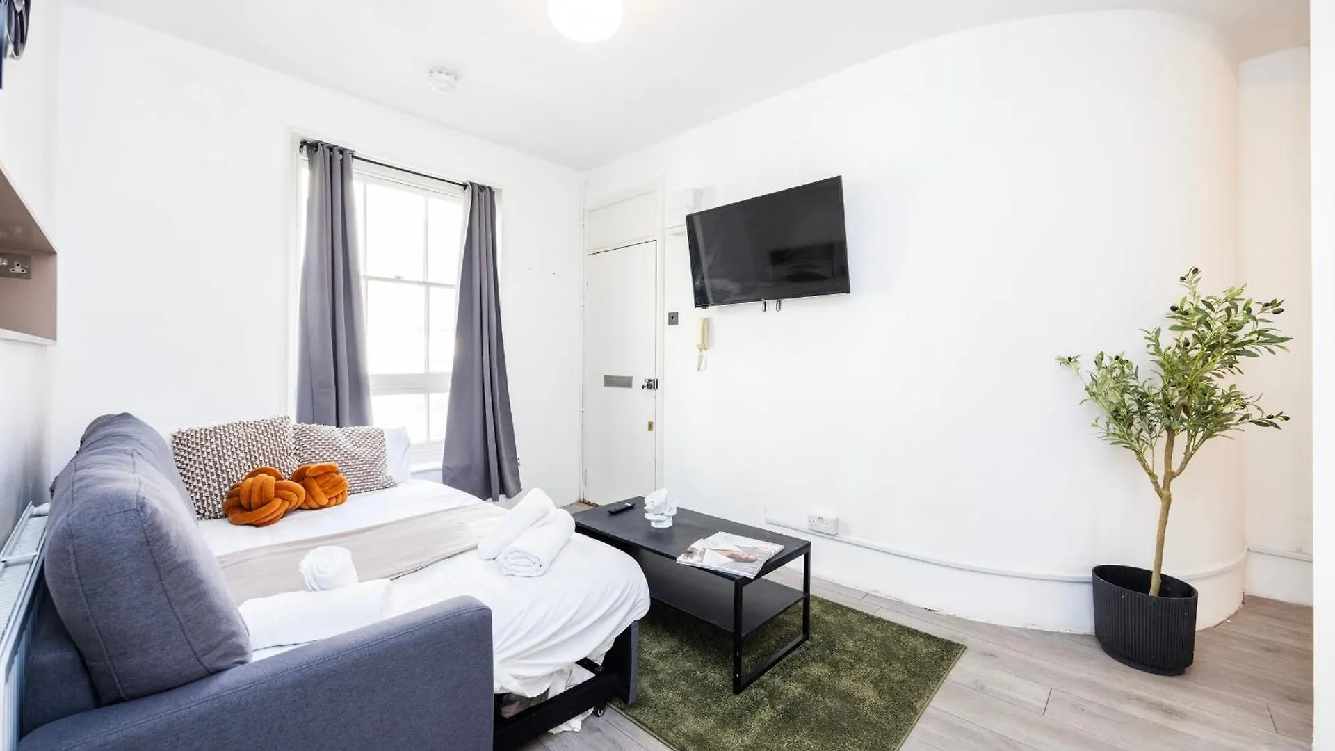 Apartment Cozy 2 Bedroom Near Old Street Station London