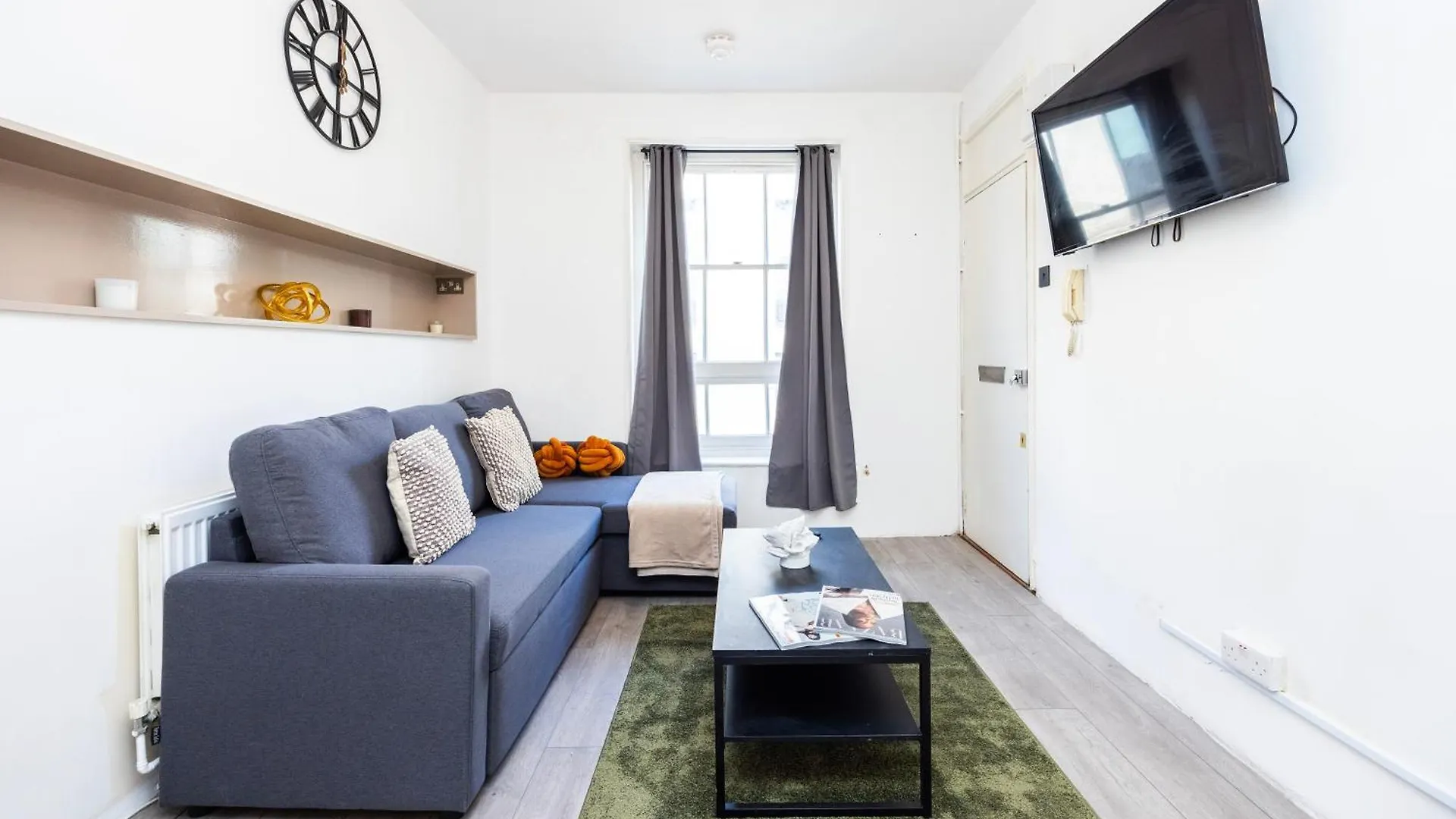 Cozy 2 Bedroom Near Old Street Station London