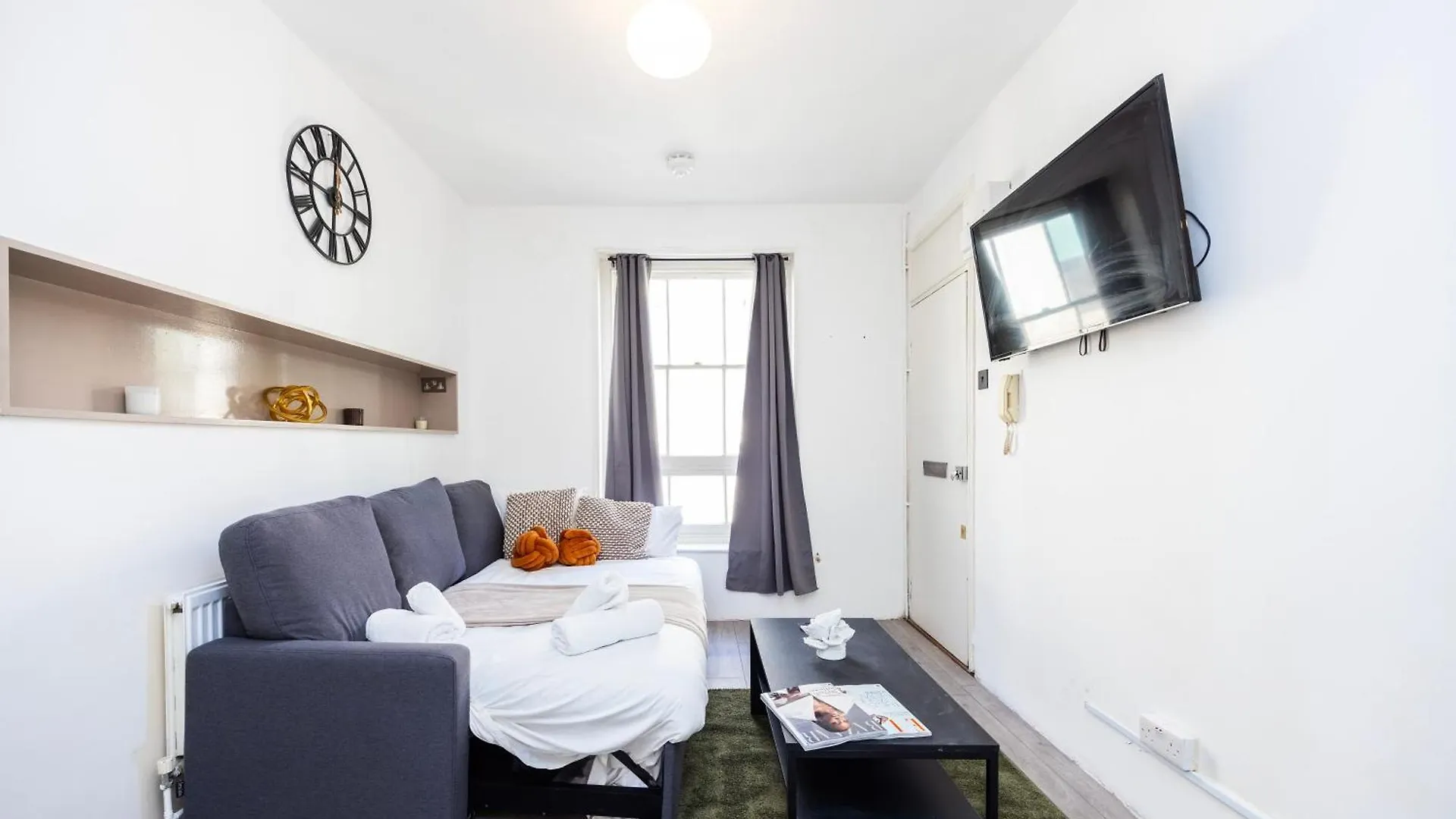 Apartment Cozy 2 Bedroom Near Old Street Station London